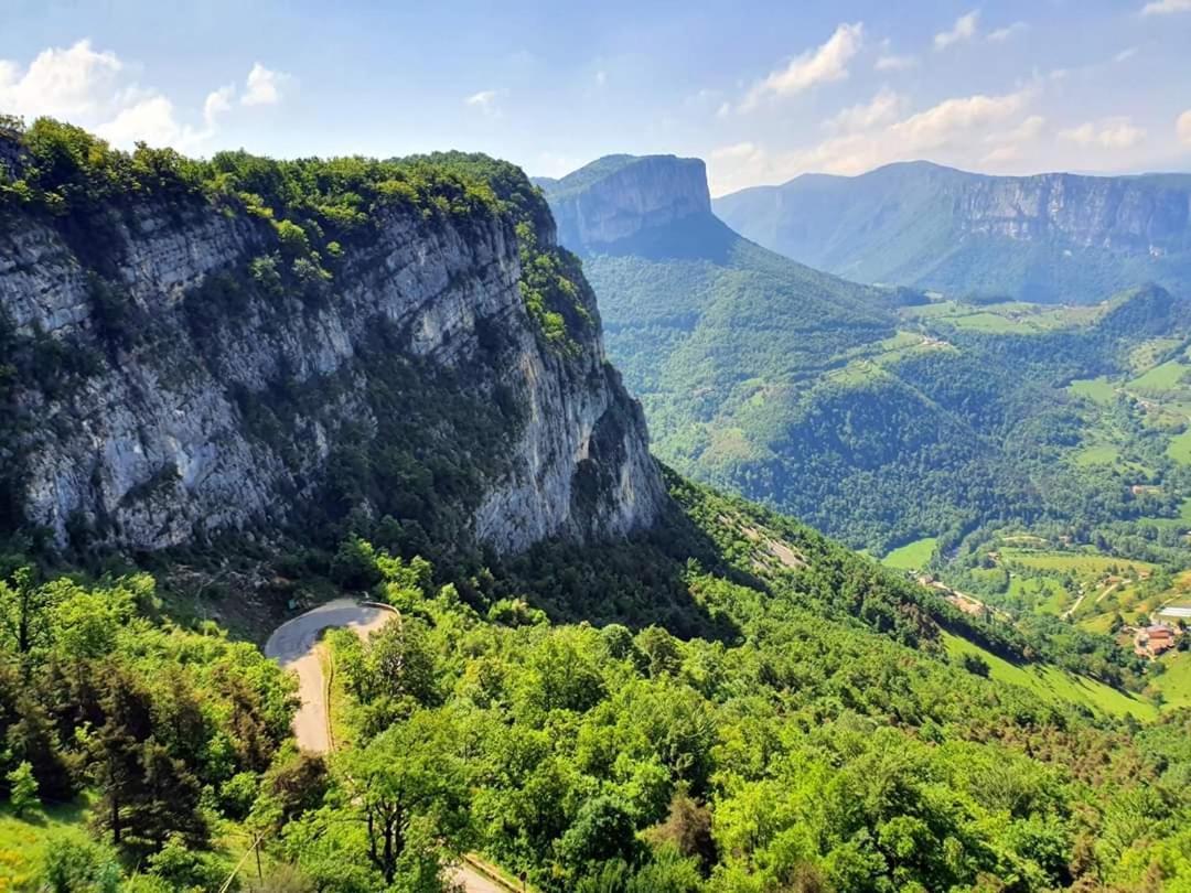 L'Echevine En Vercors Echevis Zewnętrze zdjęcie